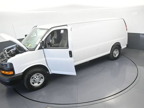 New 2026 Chevrolet Express 2500 Extended w/ Driver Convenience Package RWD image 55