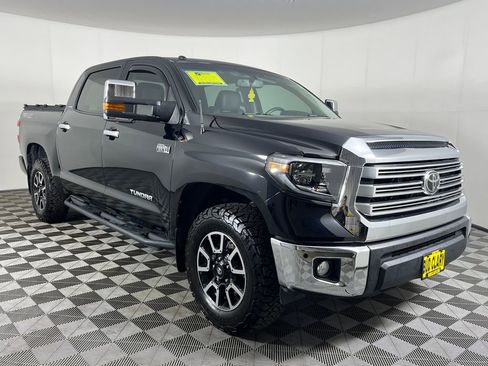 Used 2016 Toyota Tundra Limited w/ Limited Premium Package AWD/4WD image 3