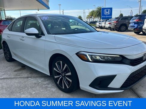 Used 2023 Honda Civic EX image 3