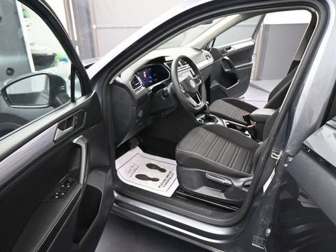 Used 2023 Volkswagen Tiguan S FWD image 40
