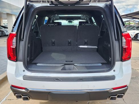 New 2026 GMC Yukon XL AT4 w/ AT4 Premium Plus Package AWD/4WD image 58