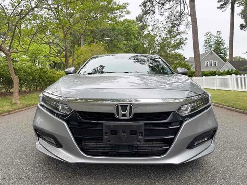 Used 2019 Honda Accord EX image 3
