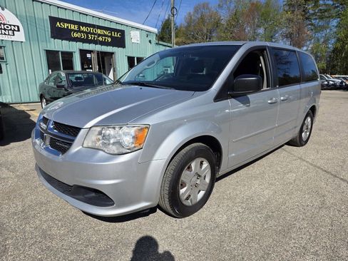 Used 2011 Dodge Grand Caravan Express w/ PWR Window Group FWD image 4