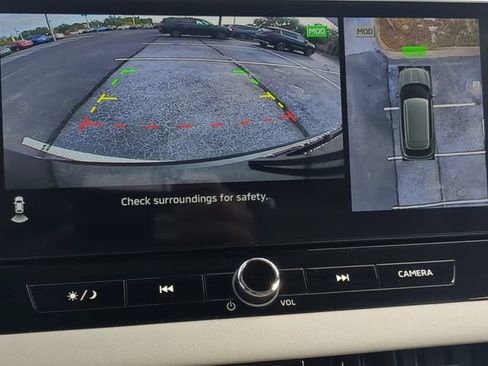 New 2025 Mitsubishi Outlander SEL image 27