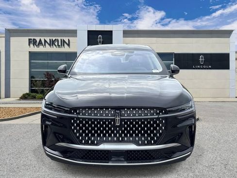 New 2026 Lincoln Nautilus Premier AWD/4WD image 2