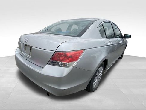 Used 2010 Honda Accord LX image 9