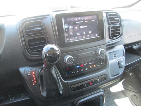 Used 2026 RAM ProMaster 2500 w/ Convenience Group FWD image 15