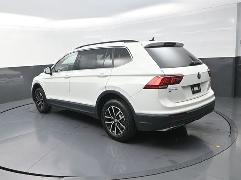 Used 2021 Volkswagen Tiguan SE AWD/4WD image 8