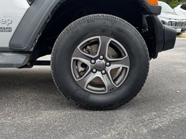 Used 2018 Jeep Wrangler Unlimited Sport S AWD/4WD image 8