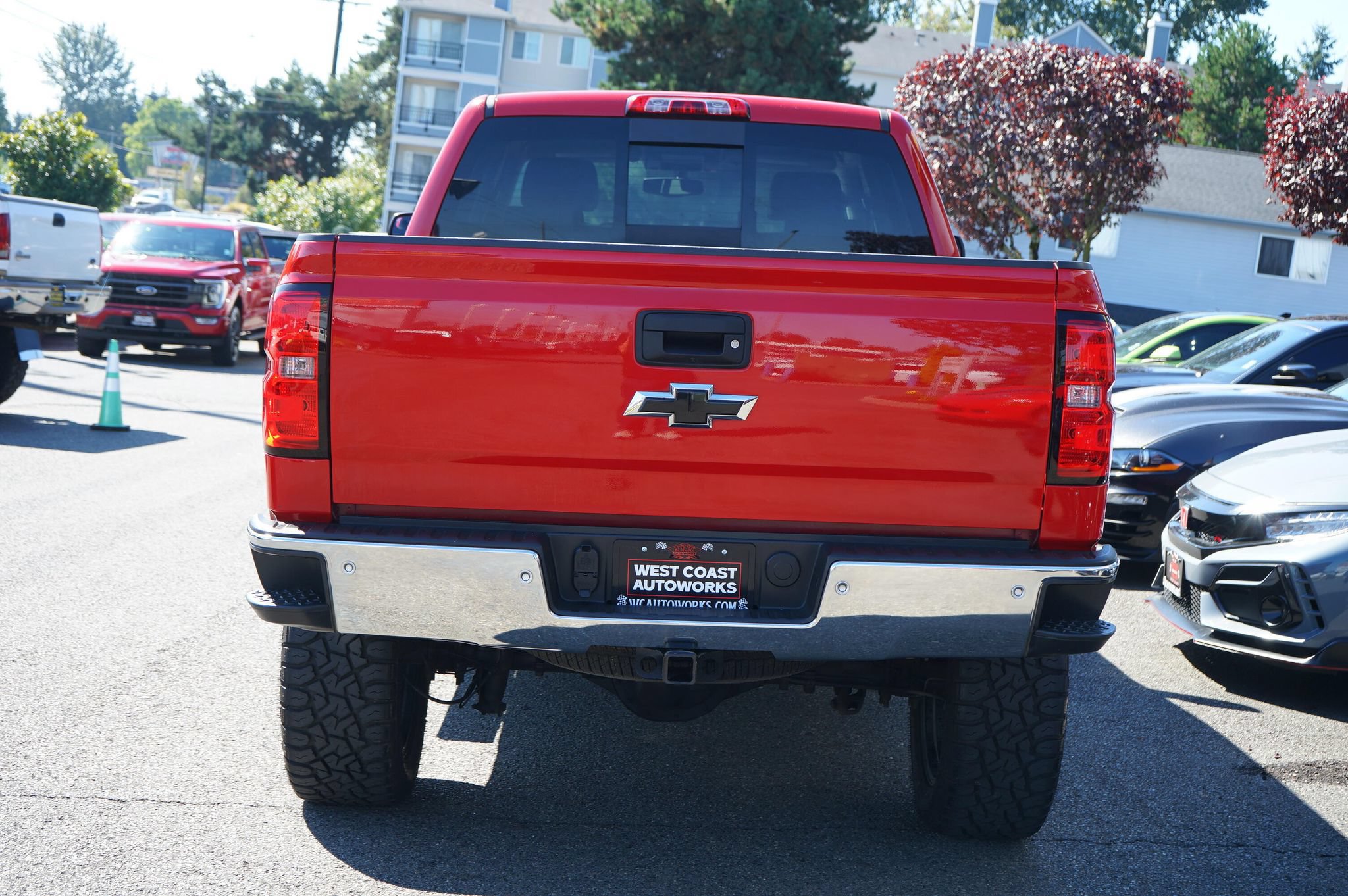 Used 2015 Chevrolet Silverado 1500 LT w/ All Star Edition AWD/4WD image 4