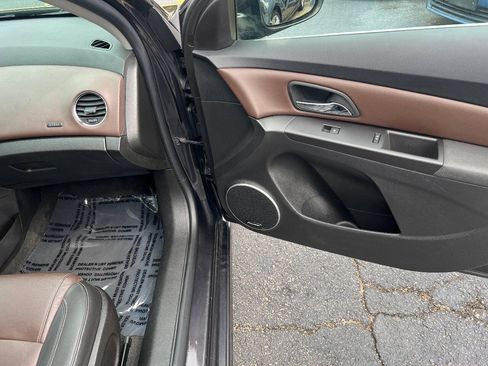 Used 2015 Chevrolet Cruze LTZ w/ Sun, Sound and Sport Package FWD image 27