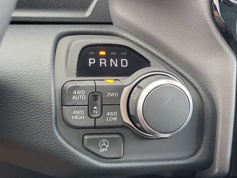 New 2026 RAM 1500 Big Horn AWD/4WD image 26