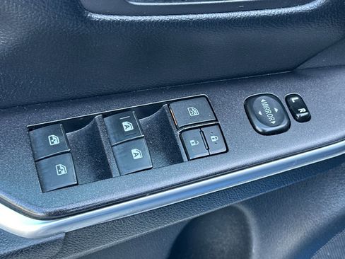 Used 2016 Toyota Camry SE image 13