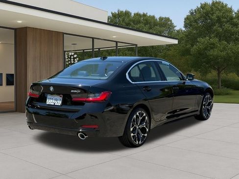 Used 2025 BMW 330i Sedan w/ Convenience Package RWD image 8
