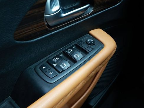 Used 2022 Chrysler Pacifica Pinnacle FWD image 23