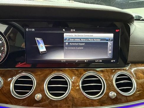 Used 2018 Mercedes-Benz E 300 4MATIC w/ Premium 1 Package image 21