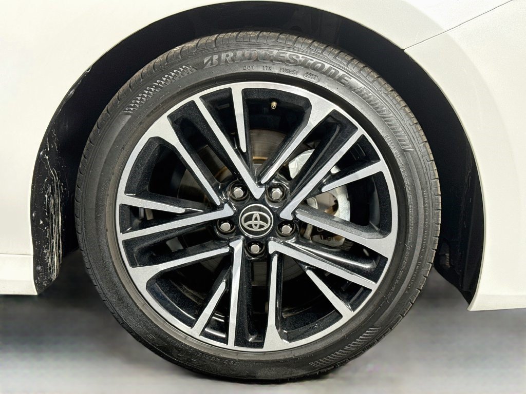Used 2025 Toyota Camry XLE FWD image 31