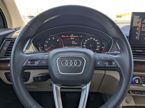 Used 2022 Audi Q5 2.0T Premium AWD/4WD image 17