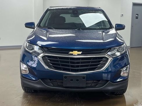 Used 2020 Chevrolet Equinox LT FWD image 2