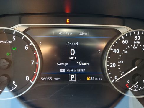 Used 2021 Nissan Sentra SR w/ SR Premium Package image 20