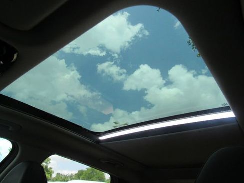 Used 2024 Hyundai Tucson Limited image 7