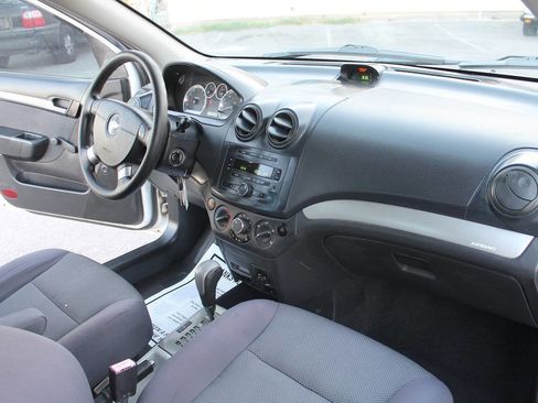 Used 2007 Chevrolet Aveo LS FWD image 33