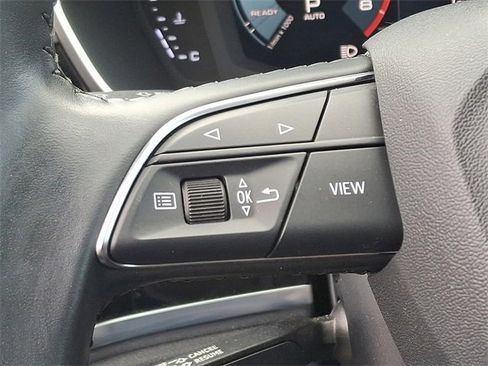 Used 2019 Audi Q3 2.0T Premium image 22