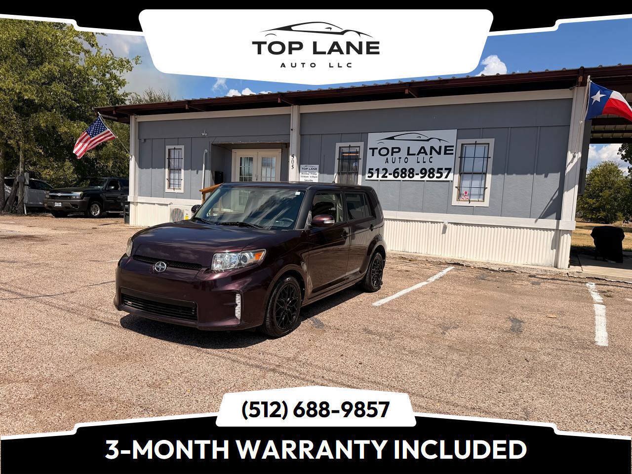 Used 2015 Scion xB FWD image 1
