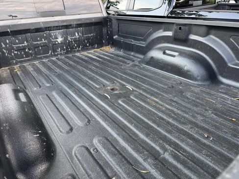 Used 2022 RAM 3500 Laramie w/ Night Edition AWD/4WD image 6