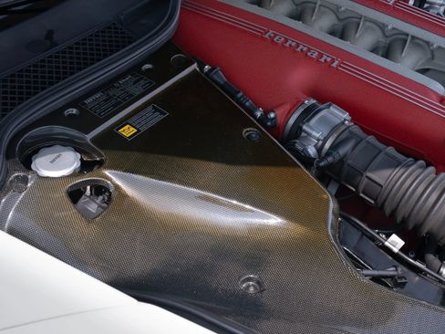 Used 2015 Ferrari F12 Berlinetta RWD image 35