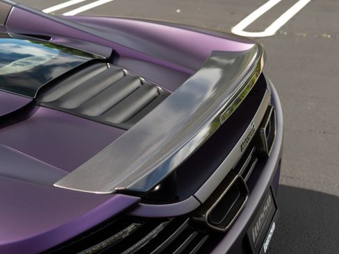 Used 2013 McLaren MP4-12C image 18