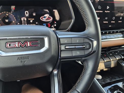 Certified 2025 GMC Canyon AT4 w/ Nightfall Edition AWD/4WD image 20