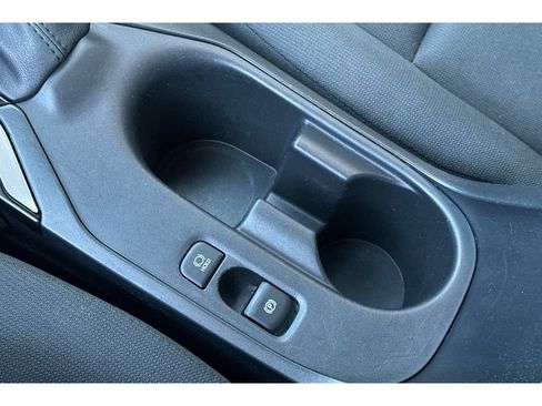 Used 2023 Toyota Corolla LE image 23