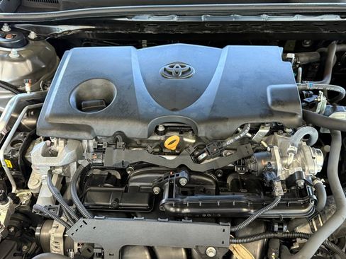 Certified 2021 Toyota Camry SE w/ Carpet Mat Package (TMS) image 35