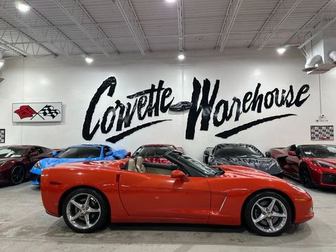 Used 2012 Chevrolet Corvette Convertible w/ 3LT Preferred Equipment Group RWD image 29