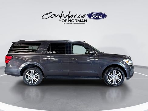 Used 2024 Ford Expedition Max Limited image 10