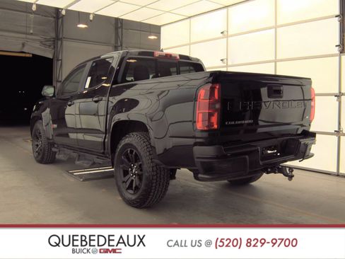 Used 2021 Chevrolet Colorado Z71 w/ Z71 Midnight Edition image 8