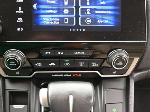 Used 2018 Honda CR-V Touring image 17