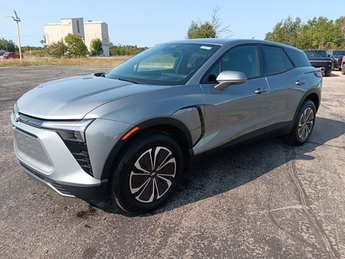 New 2026 Chevrolet Blazer EV LT FWD image 3