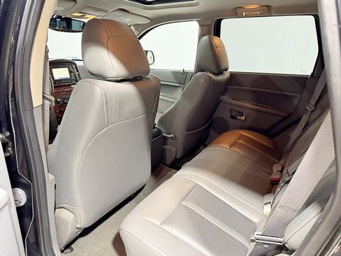 Used 2007 Jeep Grand Cherokee Limited image 34