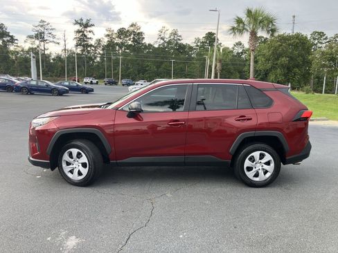 Used 2024 Toyota RAV4 LE FWD image 2