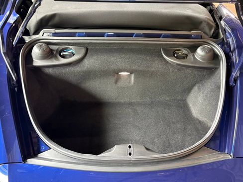 Used 2022 Porsche 718 Boxster Spyder RWD image 30