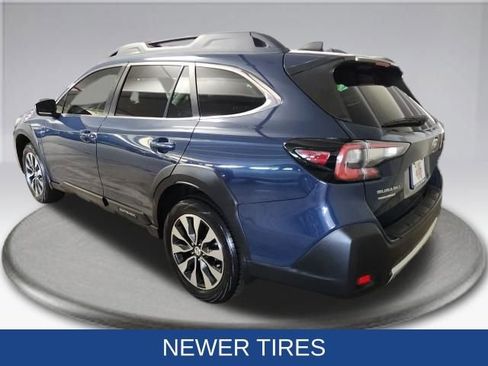 Used 2023 Subaru Outback Limited image 11
