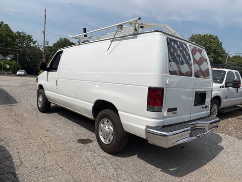 Used 2013 Ford E-250 and Econoline 250 w/ Commercial Cargo Van Pkg RWD image 23