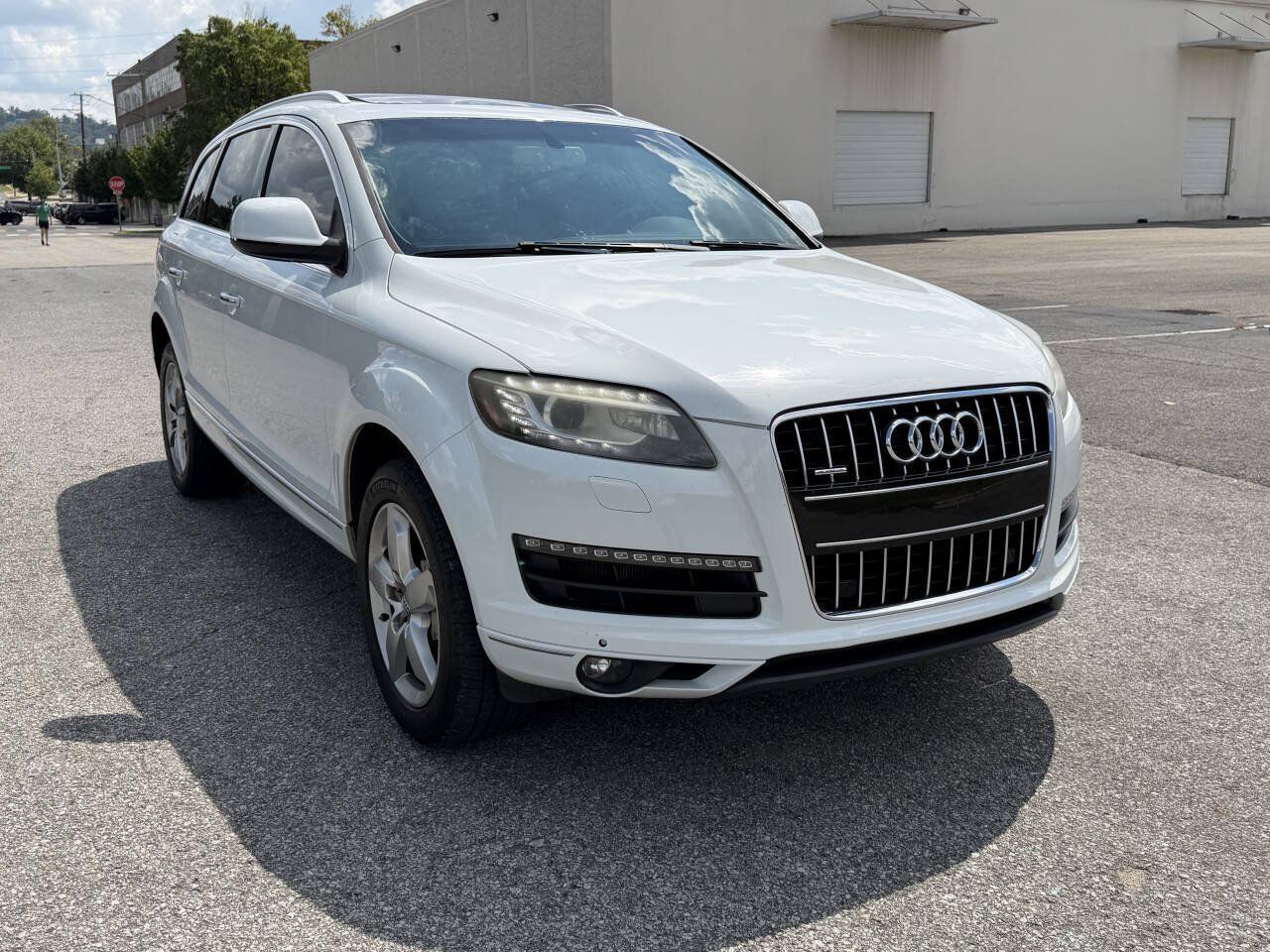 Used 2015 Audi Q7 3.0T Premium w/ Technology Package AWD/4WD image 31