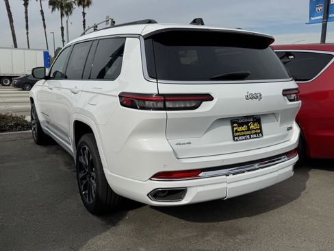 New 2025 Jeep Grand Cherokee L Overland w/ Trailer Tow Package image 2