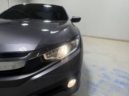 Used 2016 Honda Civic EX-T image 19