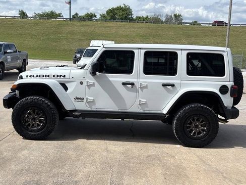 Used 2022 Jeep Wrangler Unlimited Rubicon w/ Trailer Tow Package AWD/4WD image 9
