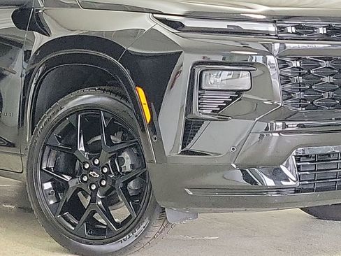 Certified 2024 Chevrolet Traverse RS image 3