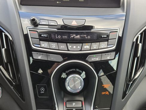 New 2026 Acura RDX SH-AWD image 11